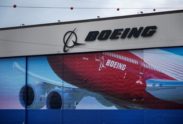 Boeing Airbus 5G.jpeg